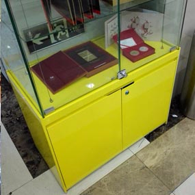 郵政禮品展柜
